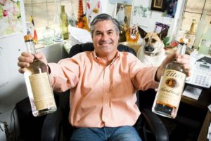 Požičal si 90-tisíc a začal vyrábať vlastnú vodku. Príbeh podnikateľa