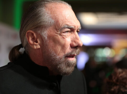 Úspech nie je o peniazoch, tvrdia miliardári J. Paul Dejoria a Richard Branson Miliardár Paul DeJoria