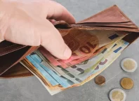 Ako investovať pravidelne bez veľkého kapitálu Investovanie s nízkym kapitálom
