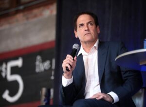 Mark Cuban a jeho cesta k miliardám: Týchto 5 návykov mu pomohlo zbohatnúť Mark Cuban
